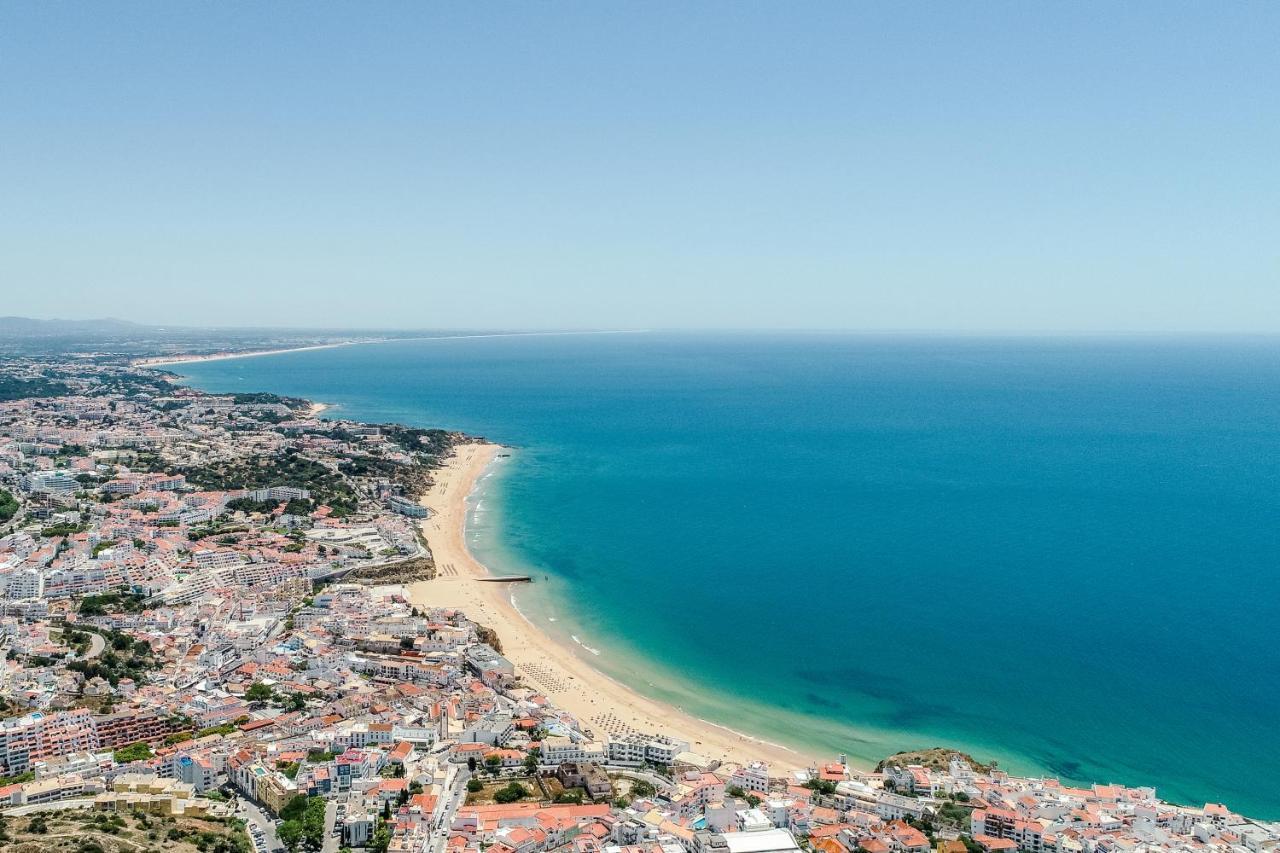 Bnb Homes Ocean View Apartment With Relax Terrace, 2 Swimming Pools & Tennis Court Albufeira Eksteriør billede