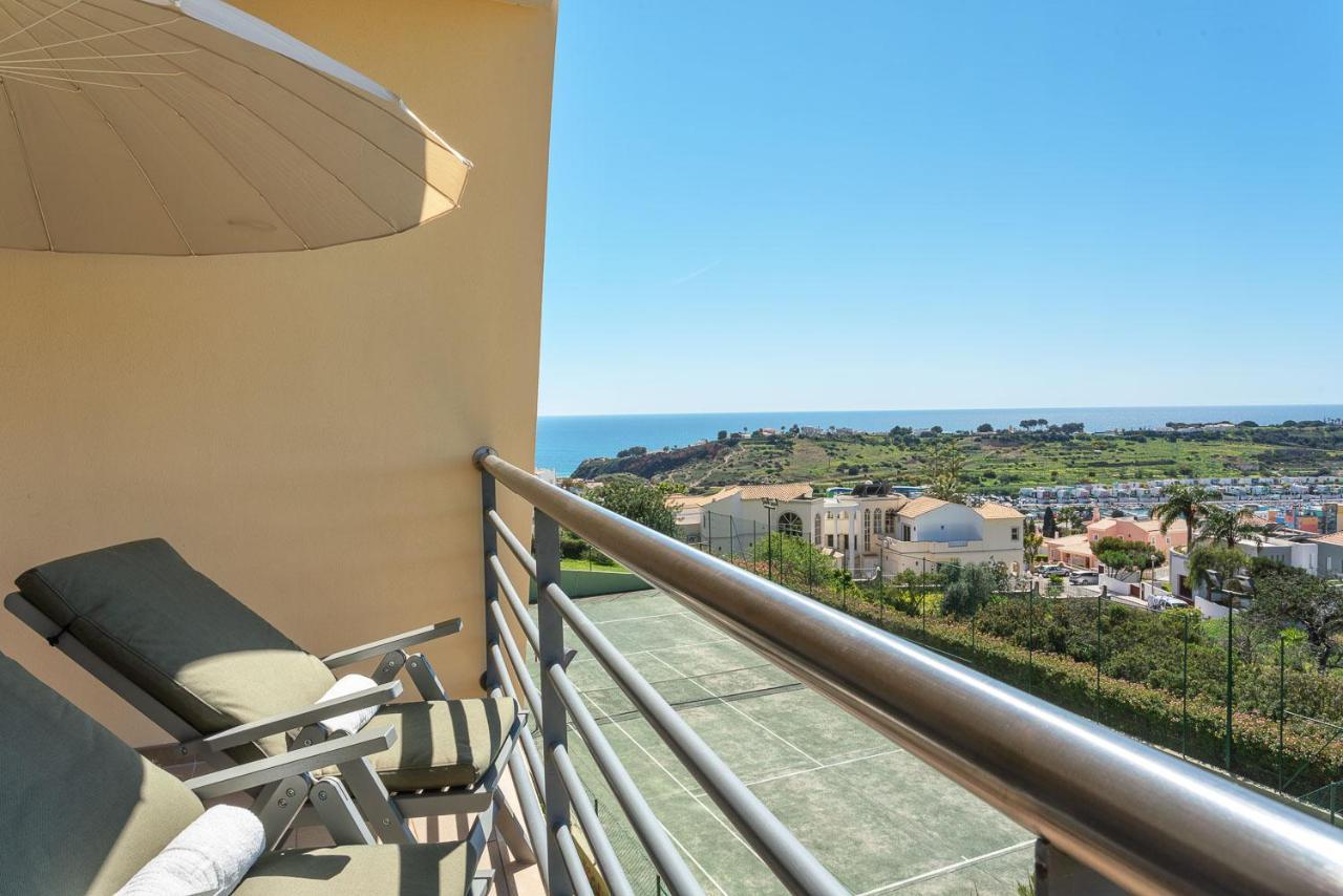 Bnb Homes Ocean View Apartment With Relax Terrace, 2 Swimming Pools & Tennis Court Albufeira Eksteriør billede