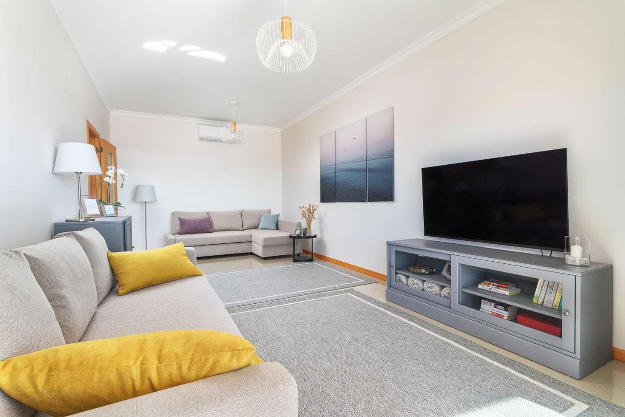 Bnb Homes Ocean View Apartment With Relax Terrace, 2 Swimming Pools & Tennis Court Albufeira Eksteriør billede