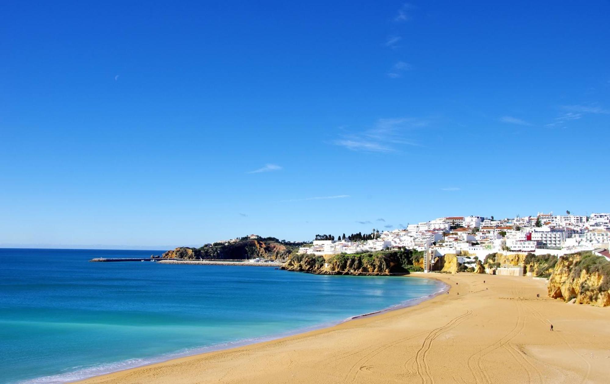 Bnb Homes Ocean View Apartment With Relax Terrace, 2 Swimming Pools & Tennis Court Albufeira Eksteriør billede