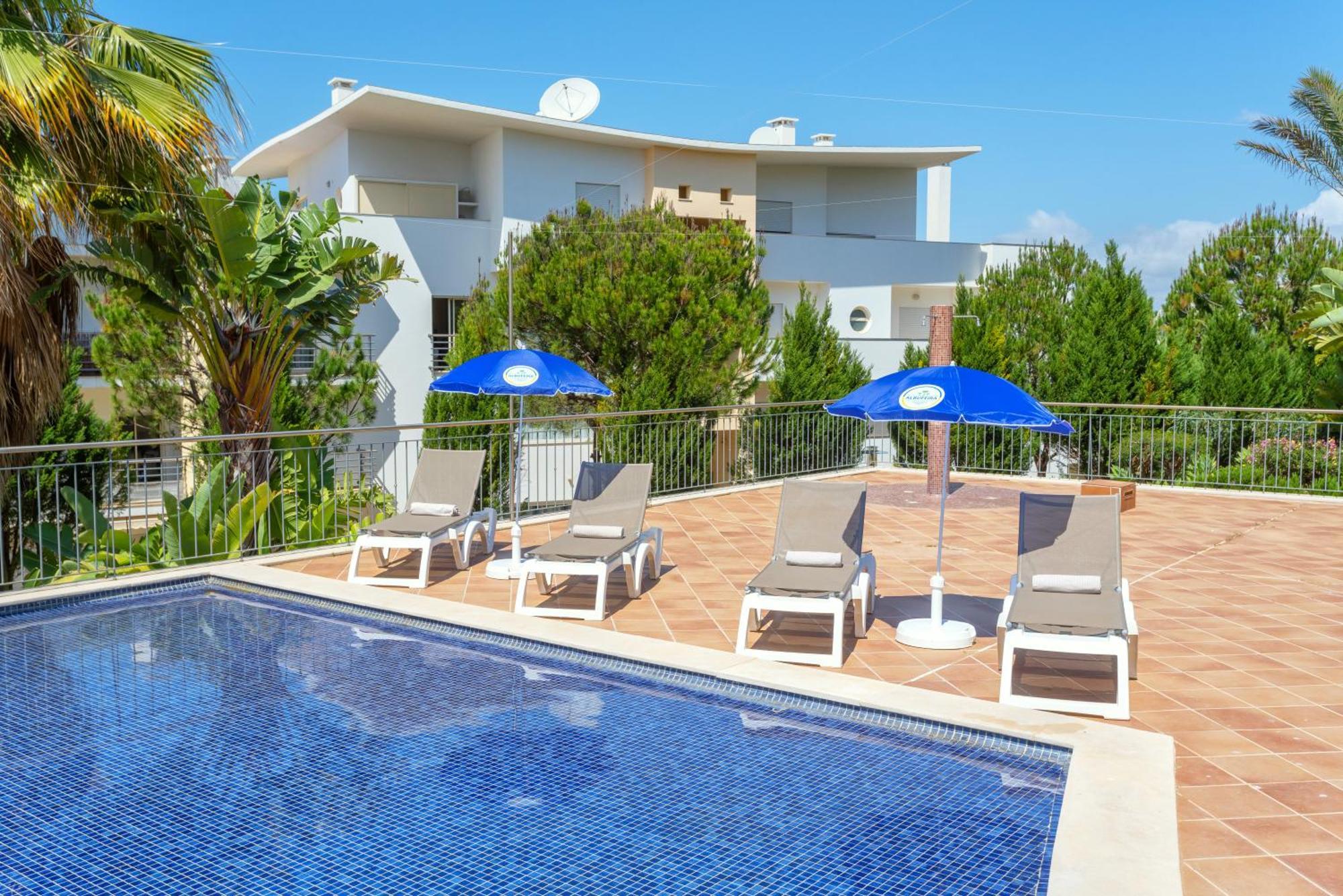 Bnb Homes Ocean View Apartment With Relax Terrace, 2 Swimming Pools & Tennis Court Albufeira Eksteriør billede